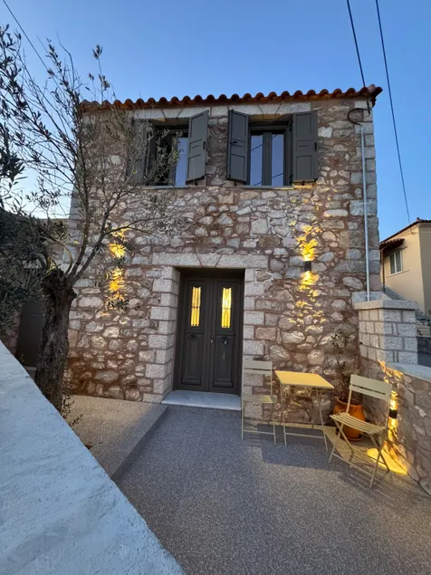 Kokkoni's house - Image 1