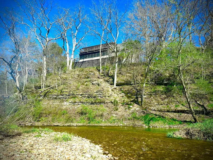 Flat Creek Overlook Airbnb - Image 1