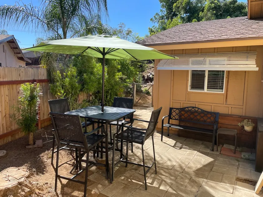 Private Apartment - Image 1