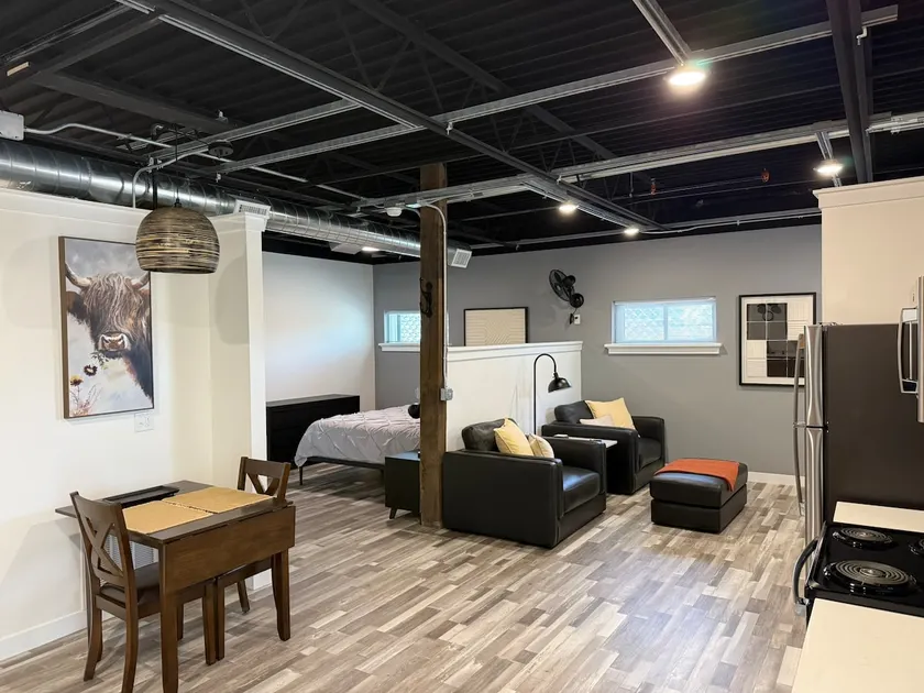 Walnut St. Lofts - North Entrance - Image 1