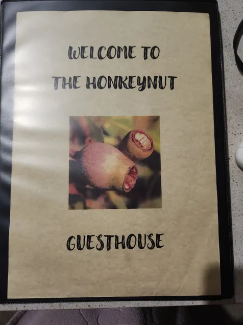 The Honkeynut Guest House - Image 1