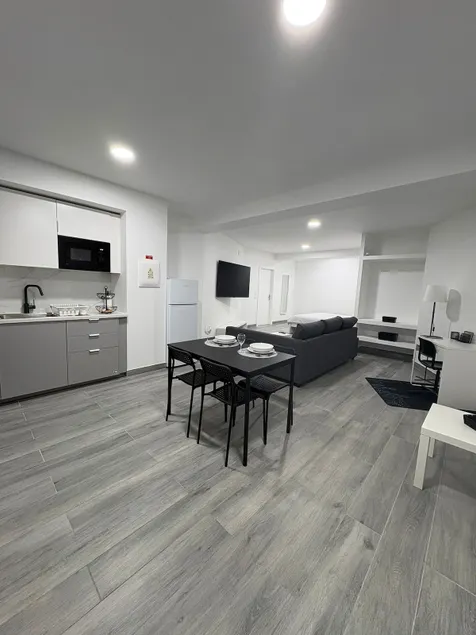 Studio 'Babosas Charm' avec vue sur la montagne, Wi-Fi et climatisation - Image 1
