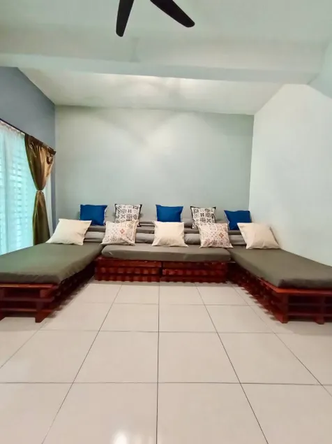 Animation Homes I Meru Raya IPOH I by Grab A Stay l 16pax max - Image 1