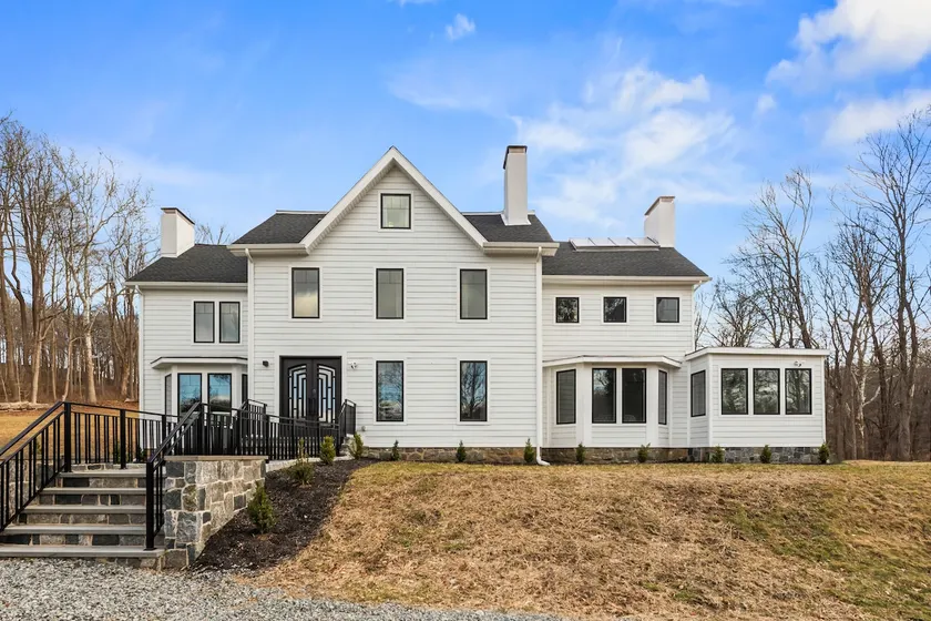 Grand 8BR Estate w/ Game Room - Image 1
