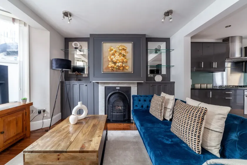 Boutique London Townhouse 5 Bedrooms - Image 1