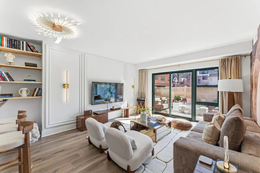 The Cove | Balcony Retreat in Downtown Stamford - Image 1