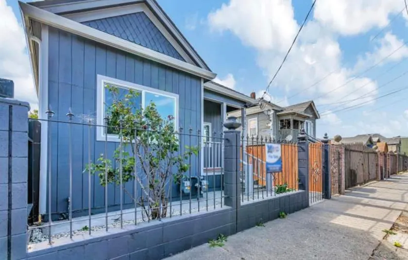 Private home in the heart of Richmond - Image 1