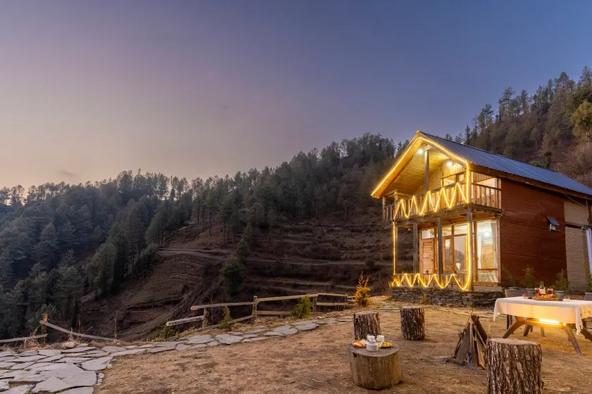 Above the Clouds | Duplex Cottage with Valley view - Image 1