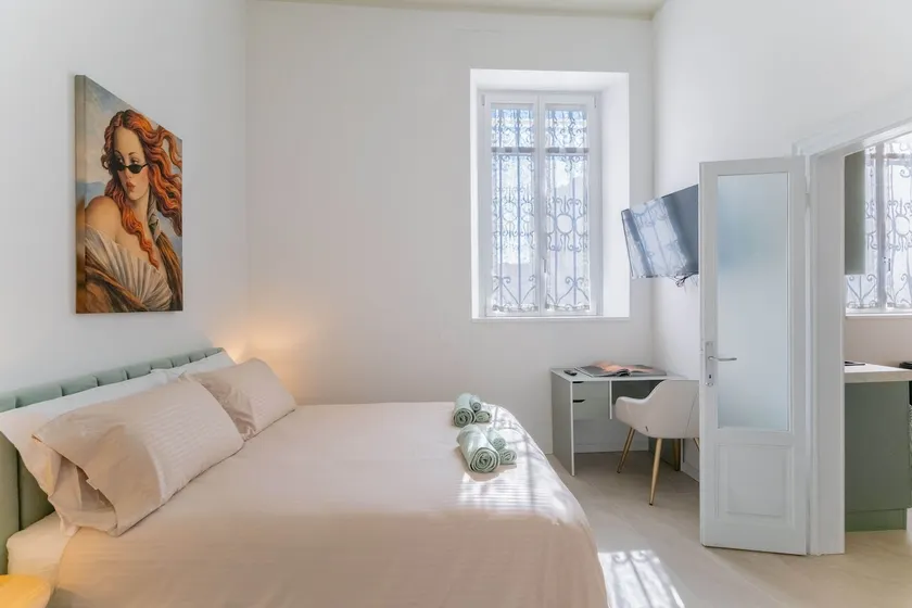 La Venere Art Design Luxury Home MXP Milan Lakes - Image 1