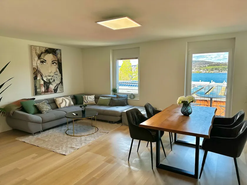 Lake-view apartment in Wollishofen - Image 1