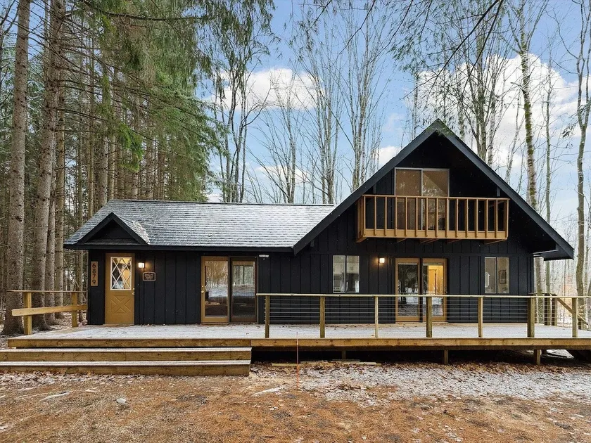 SchussHaven Cozy Pines Retreat at Schuss - Image 1