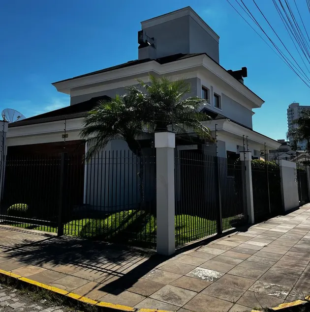 Casa Top - Image 1