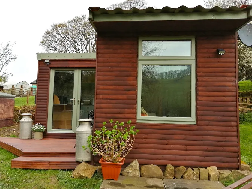 Cosy Country Retreat, The Wend's End Lodge - Image 1