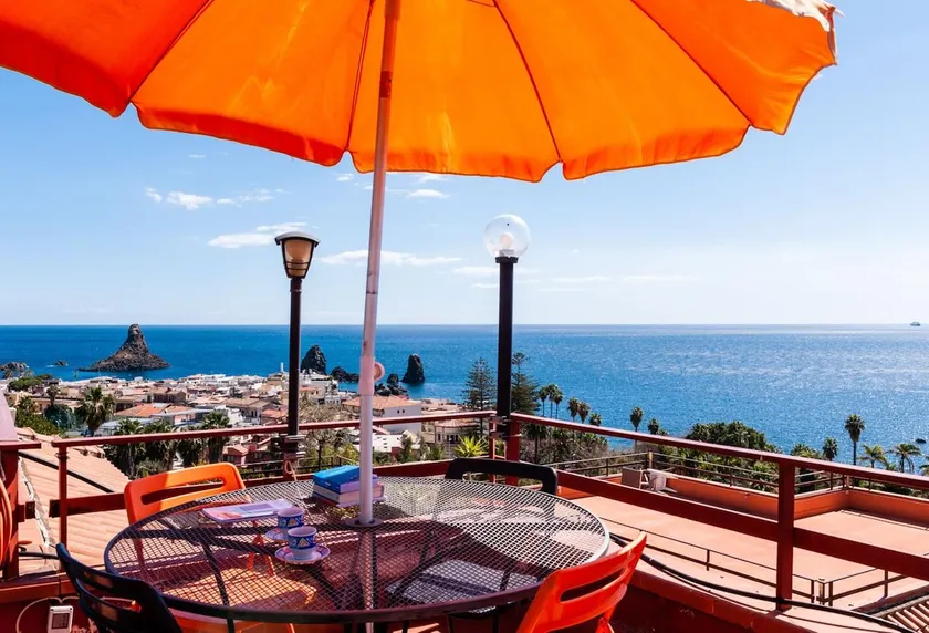 Casa Alice - Rooftop sun area with breathtaking view - Image 1