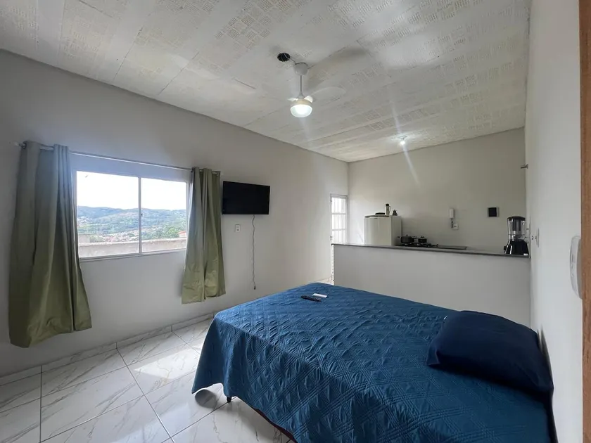 Studio apartment with balcony, Araguaia, Belo Horizonte, great location, furnished - Image 1