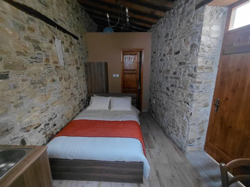 lefkara stone nest - Image 1