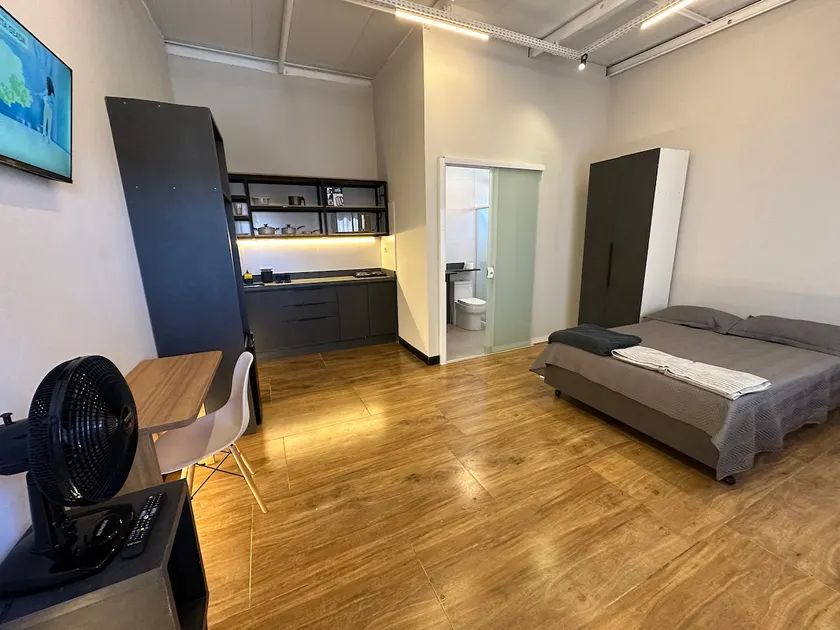 7 New Botanical Studio - Image 1