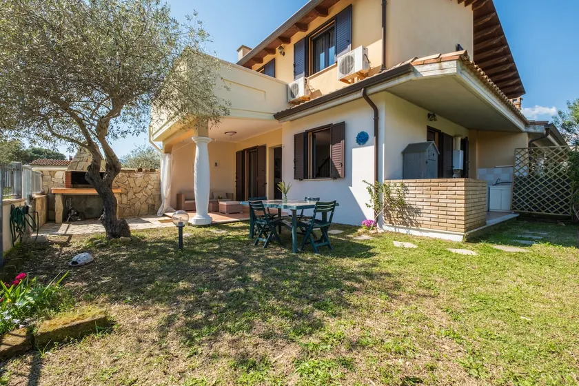 Slow Life, 10 minutes from the beaches and local shops - Image 1