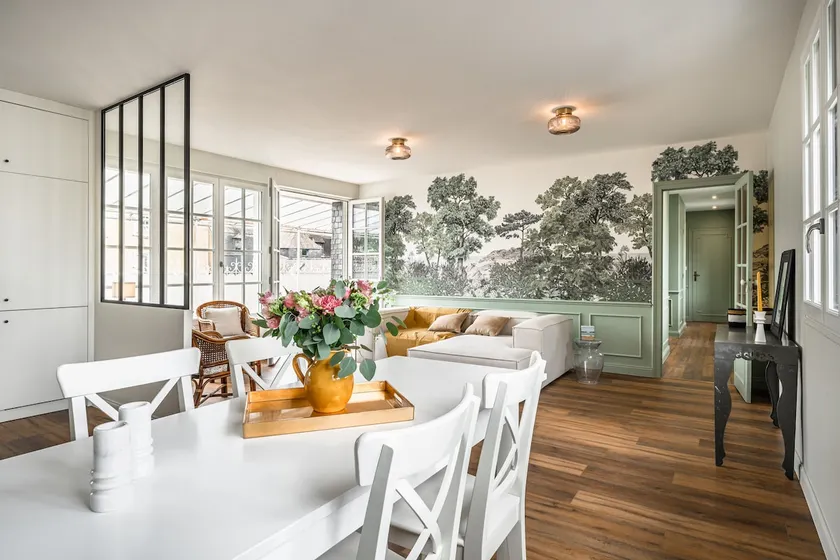 Exceptional apartment in the heart of Vannes - Image 1