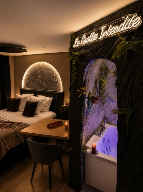 La Grotte Interdite - Exceptional Jacuzzi - Image 1