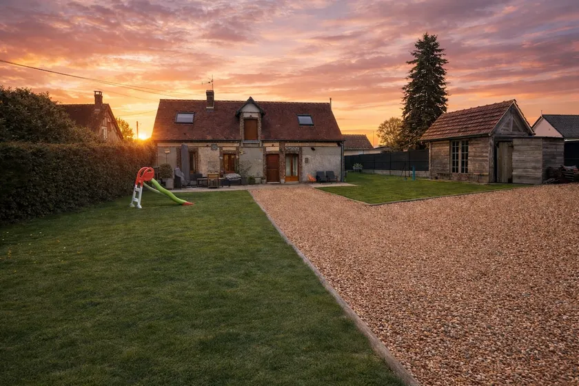 Charming farmhouse in the heart of the Perche region - Image 1