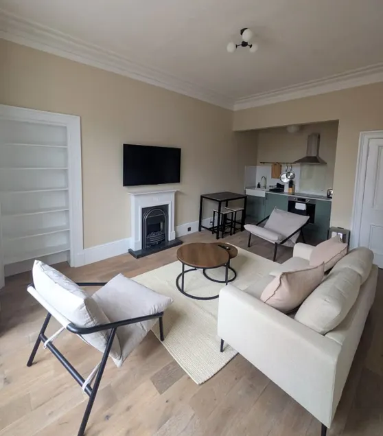 Modern Flat - Main St, Campbeltown - Image 1