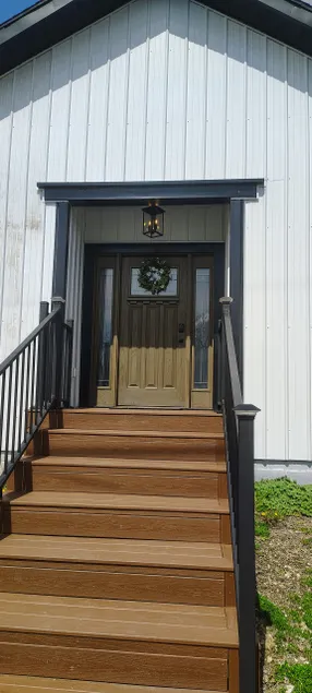 The Little White Chapel Retreat - Image 1