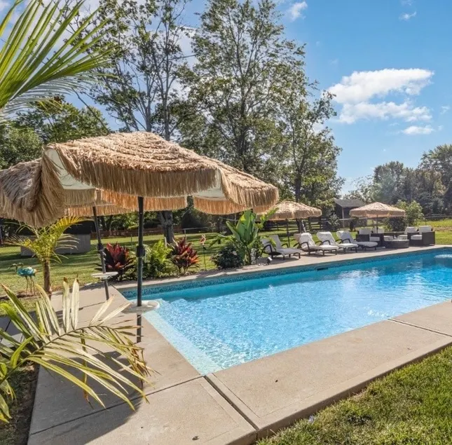 The Barefoot Tiki Pool/HotTub/Firepit/Game Rm - Image 1