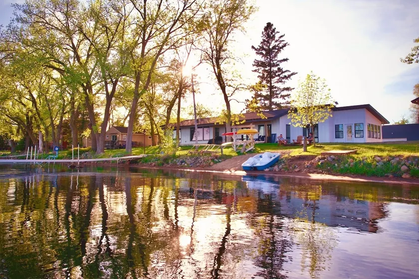 Modern Lakeside Retreat | Ultimate Group Getaway - Image 1
