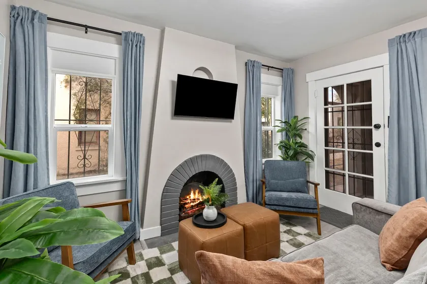 Newly Remodeled University Downtown Home Epic - Image 1