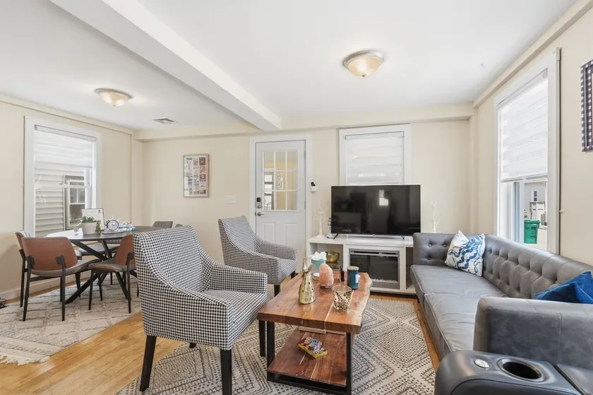 Hampton Beach 4BR Escape | Perkins Surfside - Image 1