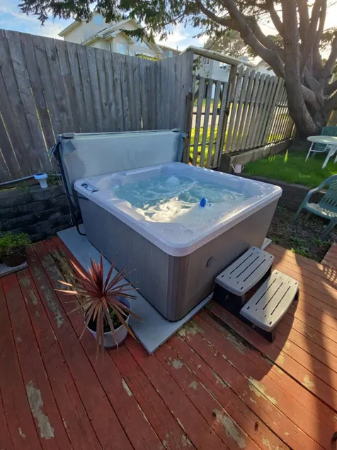 Sand & Sea: Hot Tub, Game Room & Coastal - Image 1
