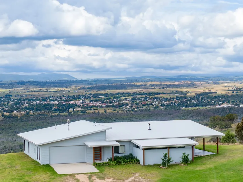 Mackenzie Point - An Escape in Tenterfield - Image 1
