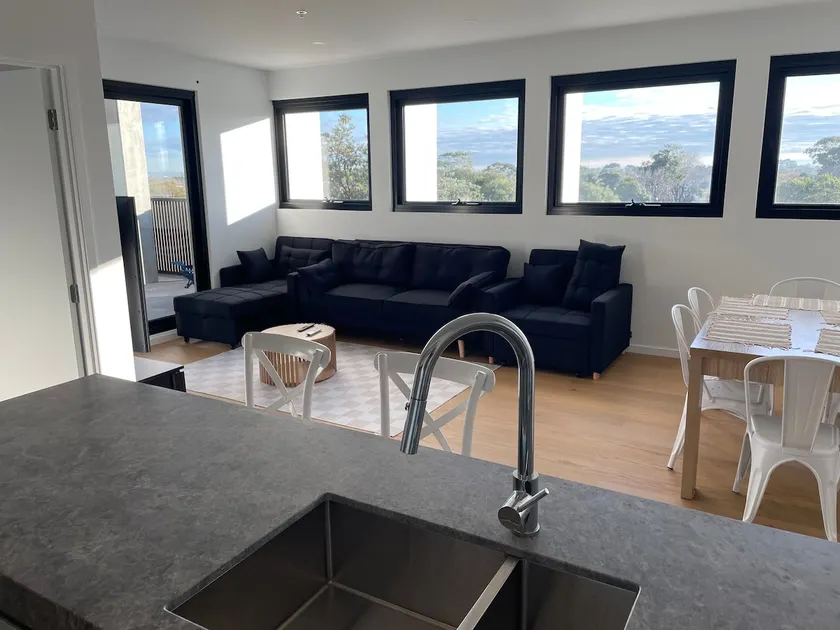 Brand new home in Sandringham - Image 1