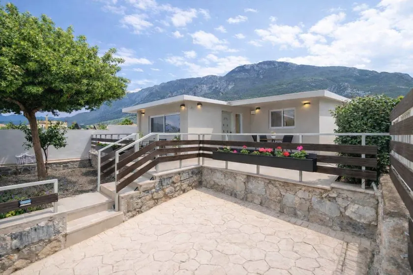 Charming Seaside Stay in Verga - Relax in Style - Image 1