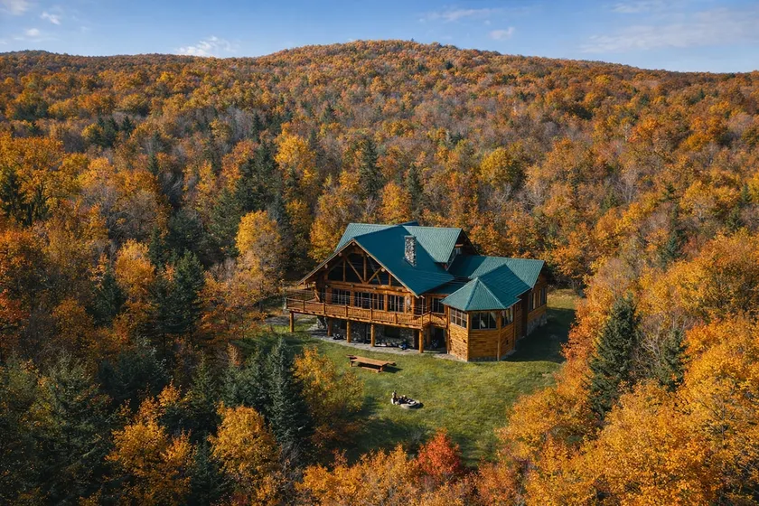 Chalet in the Eastern Townships - Image 1