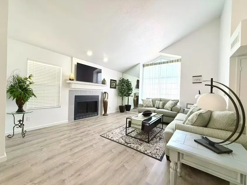 Family-Friendly home in Oro Valley - Image 1