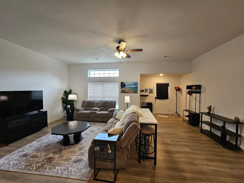 Spacious 3BR Retreat Near Fort Leonard Wood - Image 1