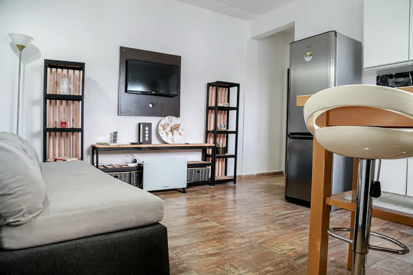 Apartment per day in downtown Escobar Lamadrid - Image 1