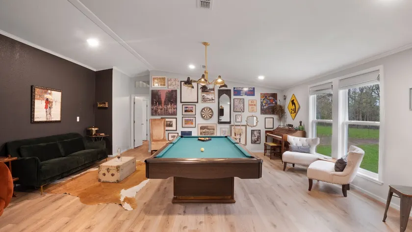 Modern Farmhouse Retreat W/Pool Table & Fire Pit - Image 1
