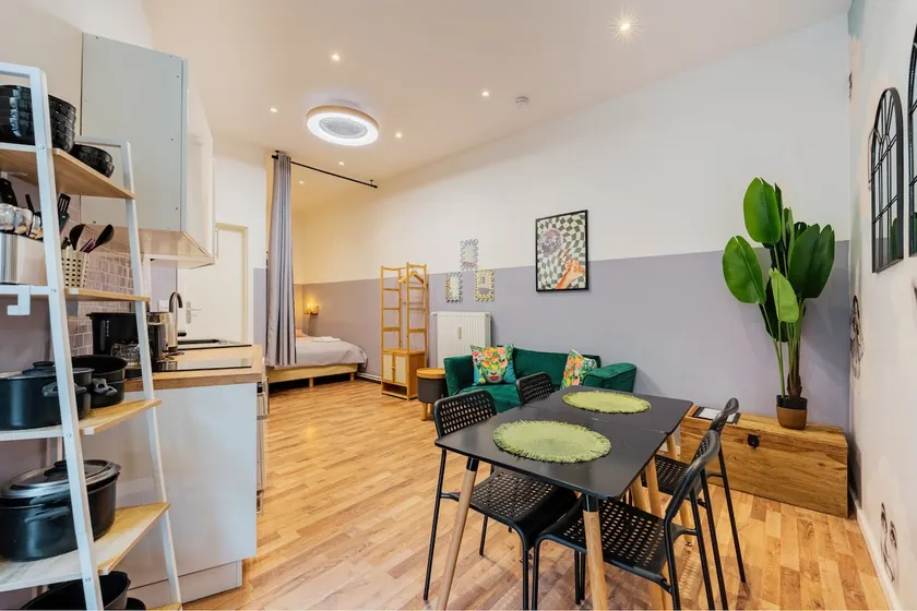 Retro Apartment with Terrace - AP2 - Image 1