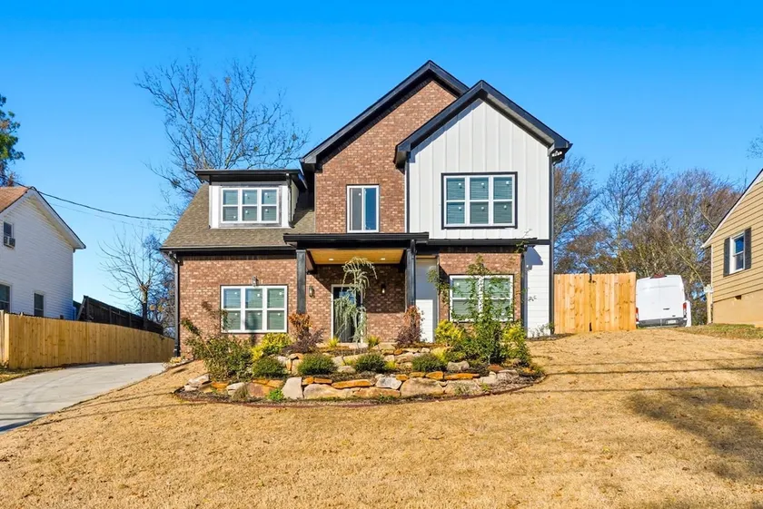 New construction - Image 1