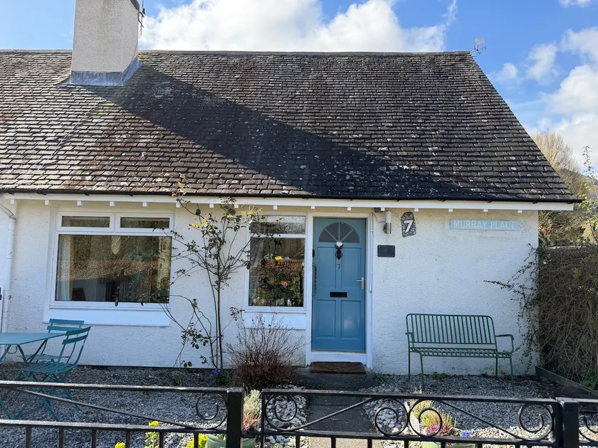 Faerie Cottage, Luss, Loch Lomond, 3BR, Cosy Wood Burning Stove - Image 1