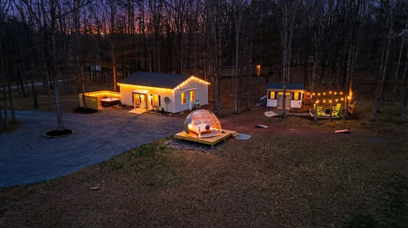 Glamping Dome + Hot Tub Cabin retreat - Image 1