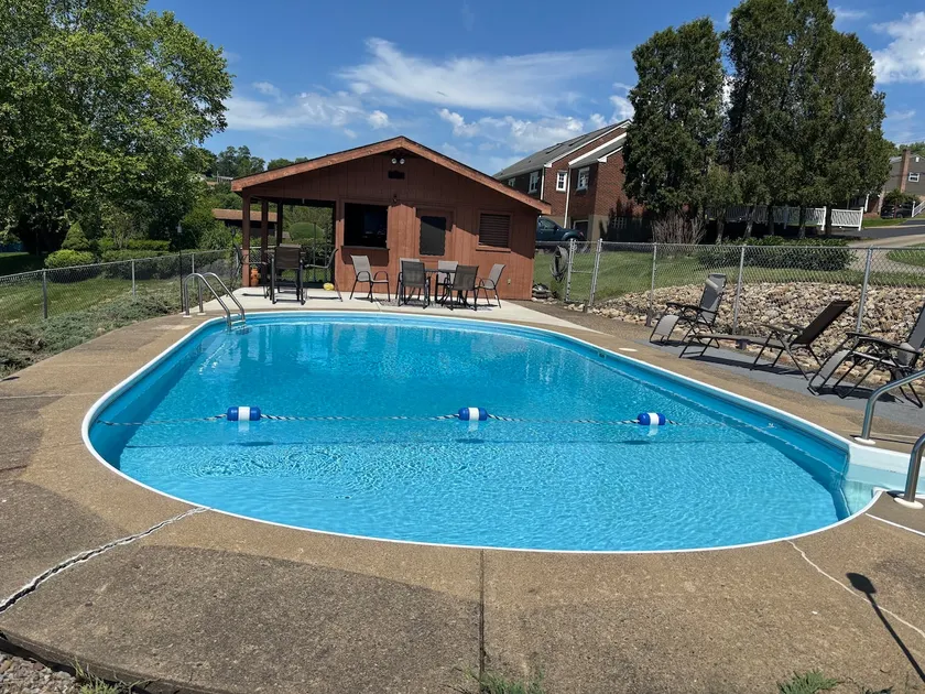 Steel City Getaway - 15 min from Downtown - Image 1