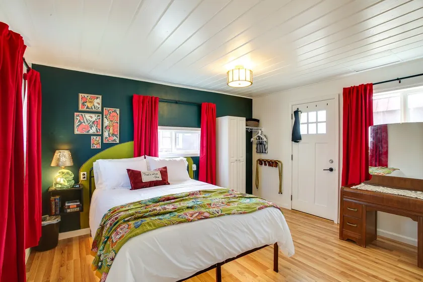 Charming & Historic! Spokane Apt Near Dtwn - Image 1