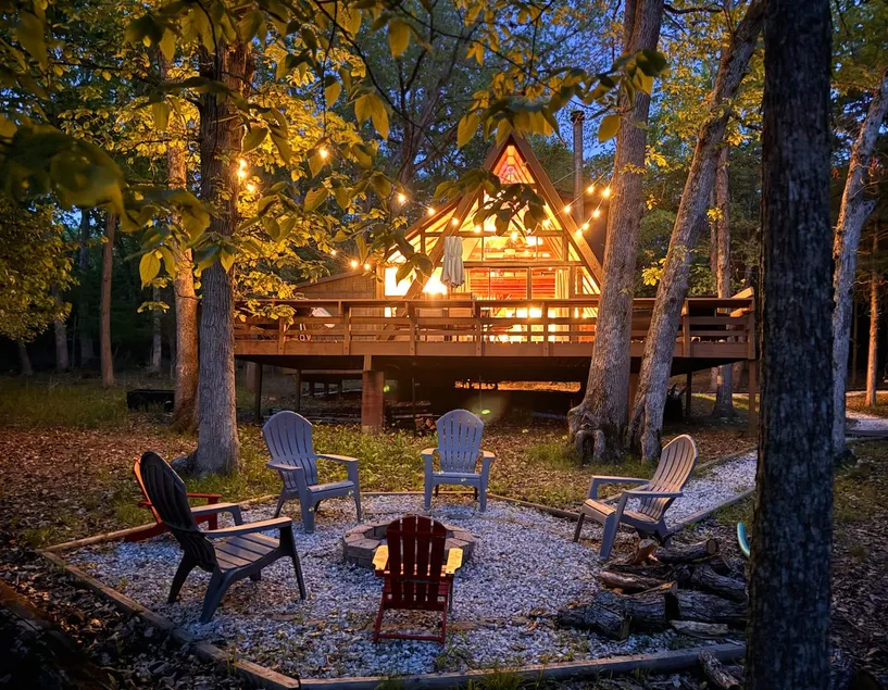 The Fox Den - Image 1