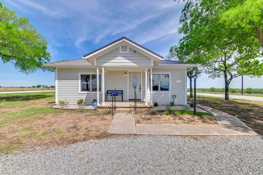 Rural Texas Retreat: Patio + Country Views! - Image 1