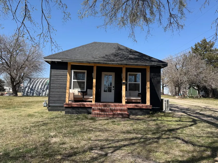 Cowtown Cottage - Image 1