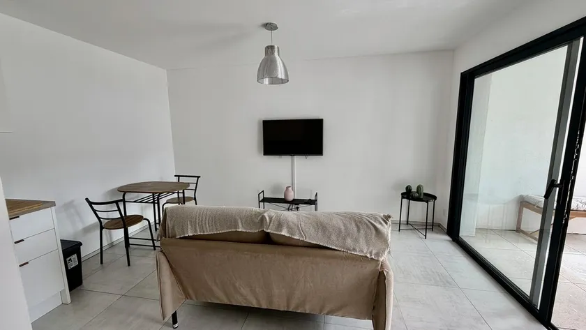 Perfect vacation – sea and city center within walking distance - Image 1